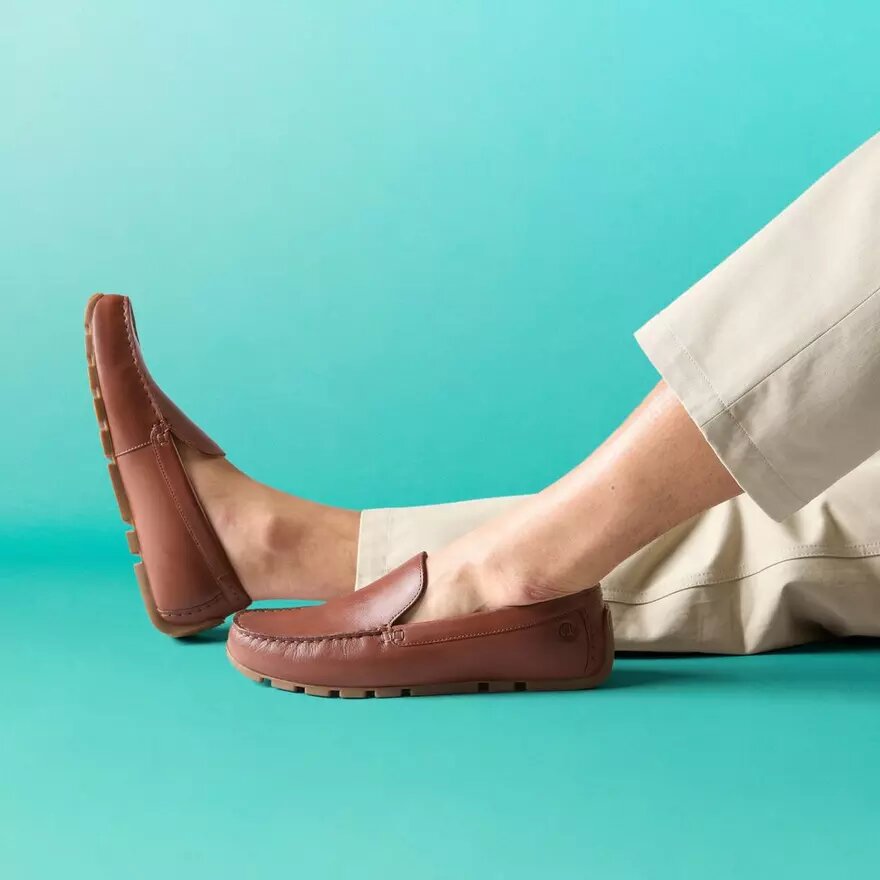 Ανδρικά απλά δερμάτινα Loafers Corsley σε χρώμα μπεζ Ανδρικά απλά δερμάτινα Loafers Corsley σε χρώμα μπεζ