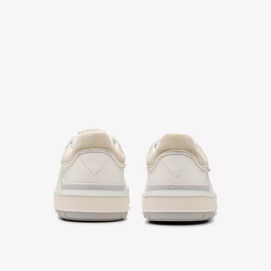 Ανδρικά δερμάτινα Sneakers Courtlite2 Run σε λευκό χρώμα Ανδρικά δερμάτινα Sneakers Courtlite2 Run σε λευκό χρώμα
