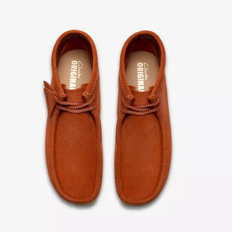 Ανδρικά μποτάκια Wallabee από πορτοκαλί σουέτ Wallabees Ανδρικά μποτάκια Wallabee από πορτοκαλί σουέτ Wallabees