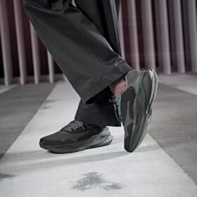 Ανδρικά παπούτσια Athleisure Pace Walk σε μαύρο χρώμα Ανδρικά παπούτσια Athleisure Pace Walk σε μαύρο χρώμα