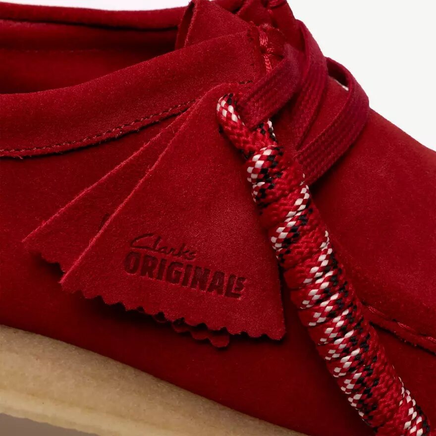 Ανδρικά Wallabee από βαθύ κόκκινο σουέτ Ανδρικά Wallabee από βαθύ κόκκινο σουέτ