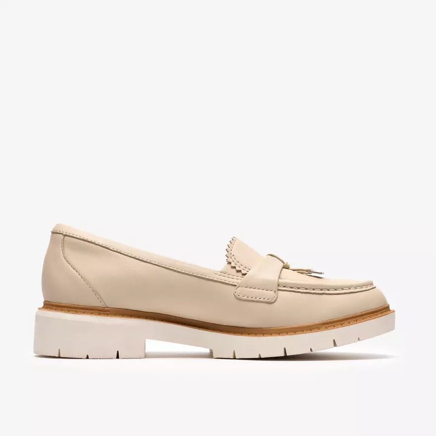 Γυναικεία δερμάτινα Loafers Westlynn Bella σε κρεμ χρώμα Γυναικεία δερμάτινα Loafers Westlynn Bella σε κρεμ χρώμα