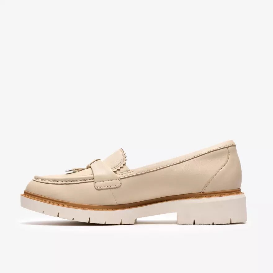 Γυναικεία δερμάτινα Loafers Westlynn Bella σε κρεμ χρώμα Γυναικεία δερμάτινα Loafers Westlynn Bella σε κρεμ χρώμα