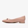 Γυναικεία δερμάτινα Slip-ons Natalyn Trim σε ανοιχτό ροζ χρώμα Γυναικεία δερμάτινα Slip-ons Natalyn Trim σε ανοιχτό ροζ χρώμα