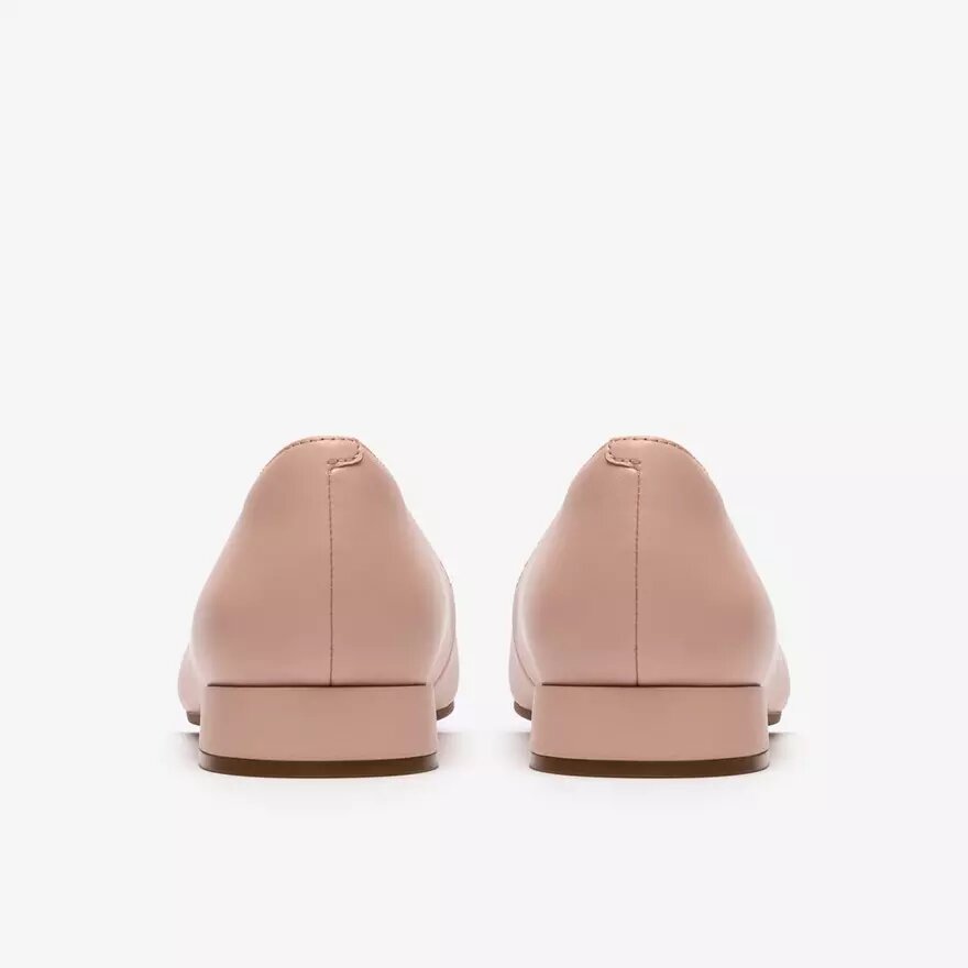 Γυναικεία δερμάτινα Slip-ons Natalyn Trim σε ανοιχτό ροζ χρώμα Γυναικεία δερμάτινα Slip-ons Natalyn Trim σε ανοιχτό ροζ χρώμα
