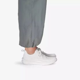 Γυναικεία λευκά Sneakers Solevana με κορδόνια