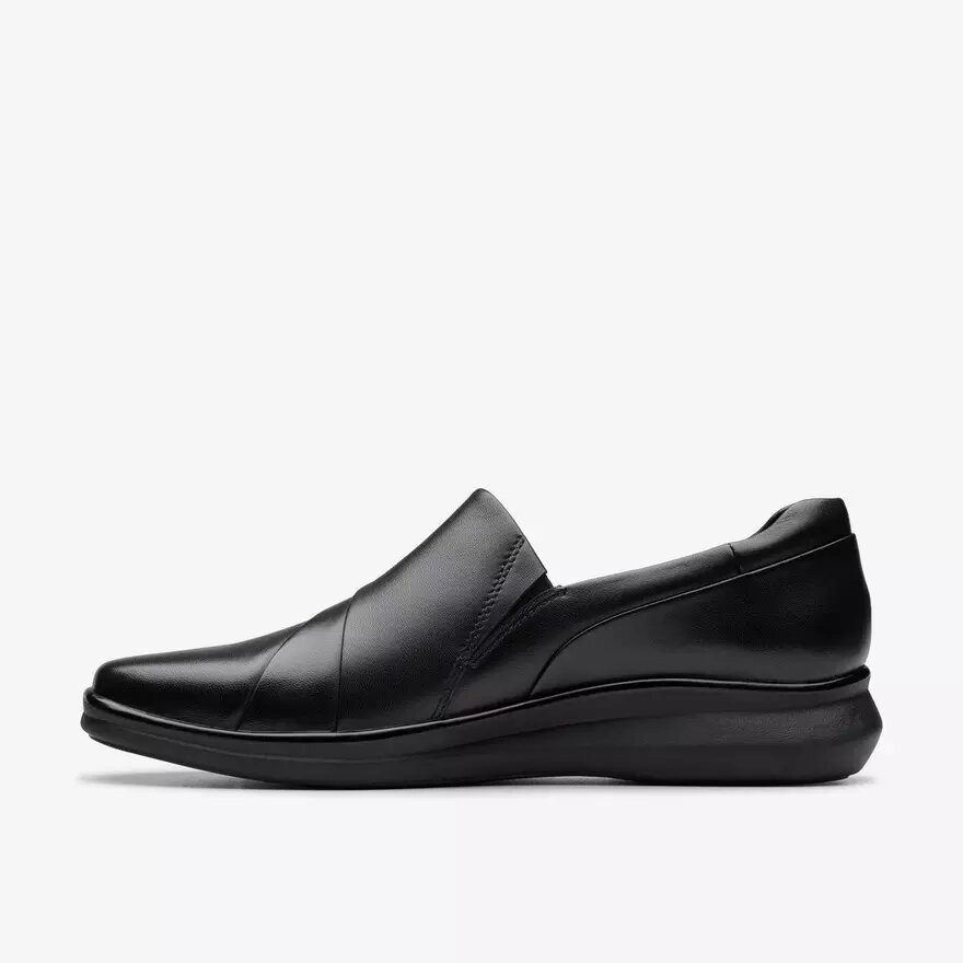 Γυναικεία μαύρα δερμάτινα Slip-ons χωρίς κορδόνια Lynell Γυναικεία μαύρα δερμάτινα Slip-ons χωρίς κορδόνια Lynell