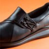 Γυναικεία μαύρα δερμάτινα Slip-ons χωρίς κορδόνια Lynell Γυναικεία μαύρα δερμάτινα Slip-ons χωρίς κορδόνια Lynell