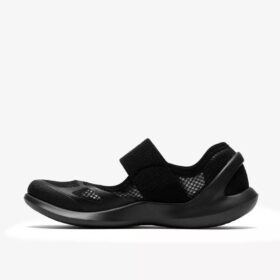 Γυναικεία μαύρα πάνινα Sneakers Solevana με λουράκι
