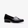 Γυναικεία μαύρα Slip-ons Krystine Lily από λουστρίνι Γυναικεία μαύρα Slip-ons Krystine Lily από λουστρίνι