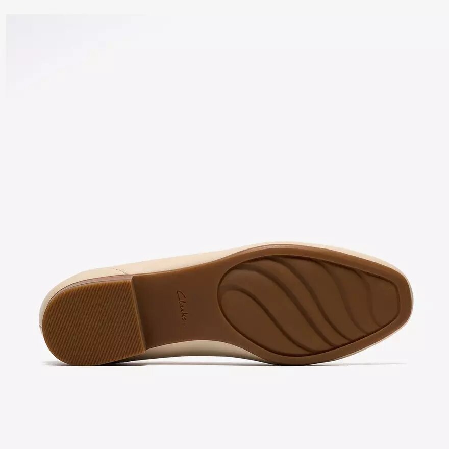 Γυναικεία παπούτσια Juliet Mia από κρεμ δέρμα Slip-ons χωρίς κορδόνια Γυναικεία παπούτσια Juliet Mia από κρεμ δέρμα Slip-ons χωρίς κορδόνια