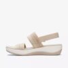 Γυναικεία σανδάλια Arla Stroll Beige Cloudsteppers™ με πλατφόρμες