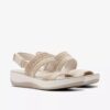 Γυναικεία σανδάλια Arla Stroll Beige Cloudsteppers™ με πλατφόρμες