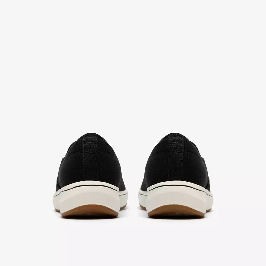 Γυναικεία Slip-ons Breeze Sky Zoe από μαύρο καμβά χωρίς κορδόνια Γυναικεία Slip-ons Breeze Sky Zoe από μαύρο καμβά χωρίς κορδόνια