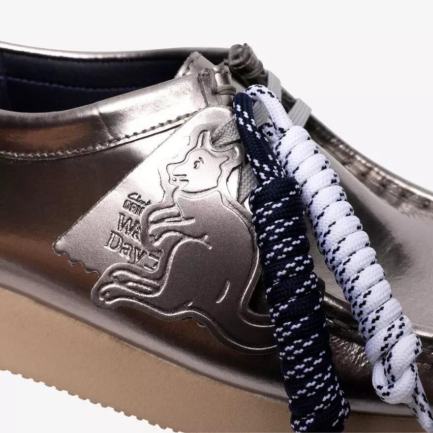 Γυναικεία Wallabee 2604 Wallabees από ασημί λουστρίνι Γυναικεία Wallabee 2604 Wallabees από ασημί λουστρίνι