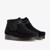 Γυναικείες μπότες Wallabee™ από μαύρο σουέτ Γυναικείες μπότες Wallabee™ από μαύρο σουέτ