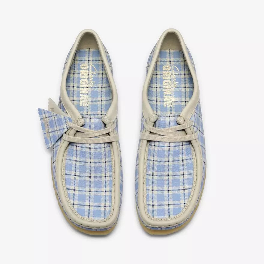 Γυναικείο Wallabee με μπλε καρό μοτίβο Gingham Γυναικείο Wallabee με μπλε καρό μοτίβο Gingham