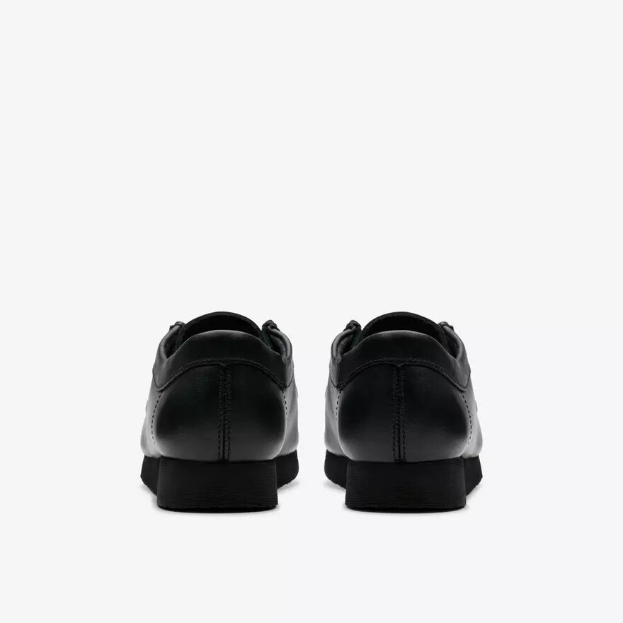 Παιδικά δερμάτινα παπούτσια Wallabee™ Older σε μαύρο χρώμα Παιδικά δερμάτινα παπούτσια Wallabee™ Older σε μαύρο χρώμα